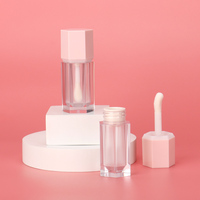 OMI 8ml rose hexagone maquillage brillant à lèvres personnalisé liquide Blush bâton conteneur recyclable brillant à lèvres tube avec grande baguette