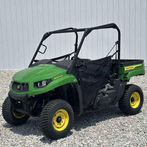 Vehículo Utilitario Comercial John Deere Gator XUV 835R 4WD Manual de 2 Tiempos, Más de 250cc, Gasolina/Diésel, Certificado por la EPA y la CEE, Robusto y Compacto - Product Image 1