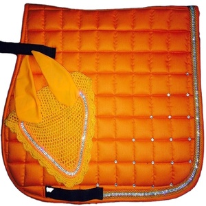 Tapis de selle de cheval Tapis de selle Bling de haute qualité tout usage 18mm HD mousse informatisée Quilting cristal strass couleur assortie - Product Image 1