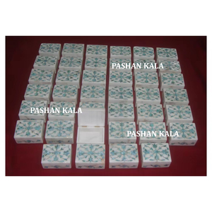 Produit le plus vendu de magnifiques boîtes à bijoux en marbre blanc faites à la main avec incrustations de nacre verte - Product Image 1