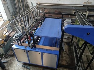 Máquina de fabricación de bolsas de almidón de maíz totalmente automática, equipo de fabricación de bolsas de embalaje respetuoso con el medio ambiente al mejor precio - Product Image 3