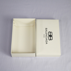 <b>Small</b> Custom Printing Black Corrugated Recyclable Shoes Clothes Mailing Paper - Product Image 1