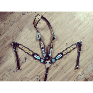 Headstall en cuir de qualité supérieure avec rênes de collier de poitrine Headstall course de chevaux ensemble de punaises personnalisées au prix de vente en gros - Product Image 5