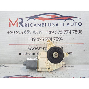 มอเตอร์ไฟฟ้าหน้าต่างด้านหน้าขวาเมอร์เซเดส บี-คลาส W246 ซีรีส์ที่ 2 A2469065200 607951 (K9K) (12>) - Product Image 2
