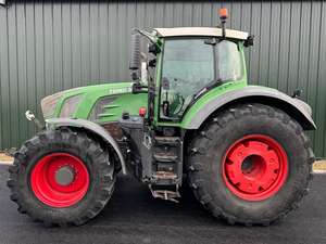 รถแทรกเตอร์ฟาร์ม140hp 4X4 724 Vario Fendt ใช้งานง่าย4WD 120hp เครื่องจักรและอุปกรณ์ในฟาร์ม - Product Image 2