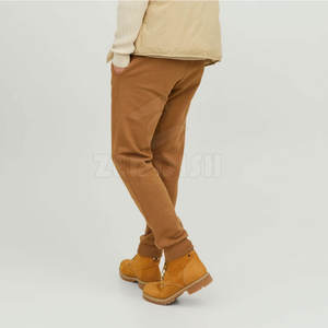 Pantalones de hombre hechos en Pakistán Precio barato Color Pantalones de hombre Pantalones casuales de hombre cómodos de alta calidad - Product Image 4