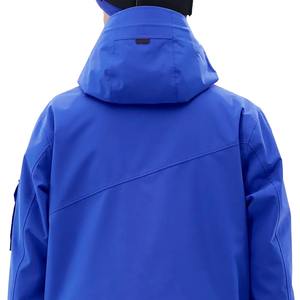 Chaqueta de esquí personalizada de alta calidad para hombre con 3 capas de carcasa dura, capucha desmontable, cuello levantado, bolsillo en el pecho, para senderismo de montaña - Product Image 3