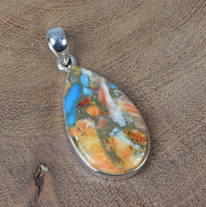 Pendentif en argent sterling massif 925 Oyster Turquoise Pierre de naissance de décembre avec pendentif à breloque en incrustation de diamant taillé en poire - Product Image 3