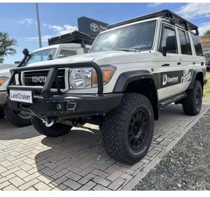 Camioneta Land C 4.5D-4D LX V8 4x4 del 2018, Usada en Excelentes Condiciones - Product Image 5
