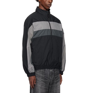 Chaqueta cortavientos ligera Vintage hecha a medida para hombre, chaqueta de hombre con bordado de tela de nailon de alta calidad - Product Image 3