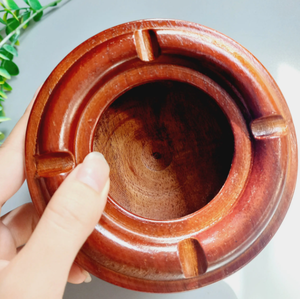 Cenicero de madera hecho a mano para cigarros y cigarrillos: un centro de mesa grande y decorativo para el ambiente de la sala de estar - Product Image 4