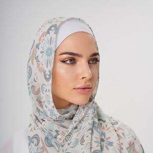 Hiyab de Chifón Suave de Alta Calidad para Otoño, Logotipo Personalizado, Cuadrado, Ecológico, Transpirable, Antibacteriano, de Secado Rápido y Ligero - Product Image 1