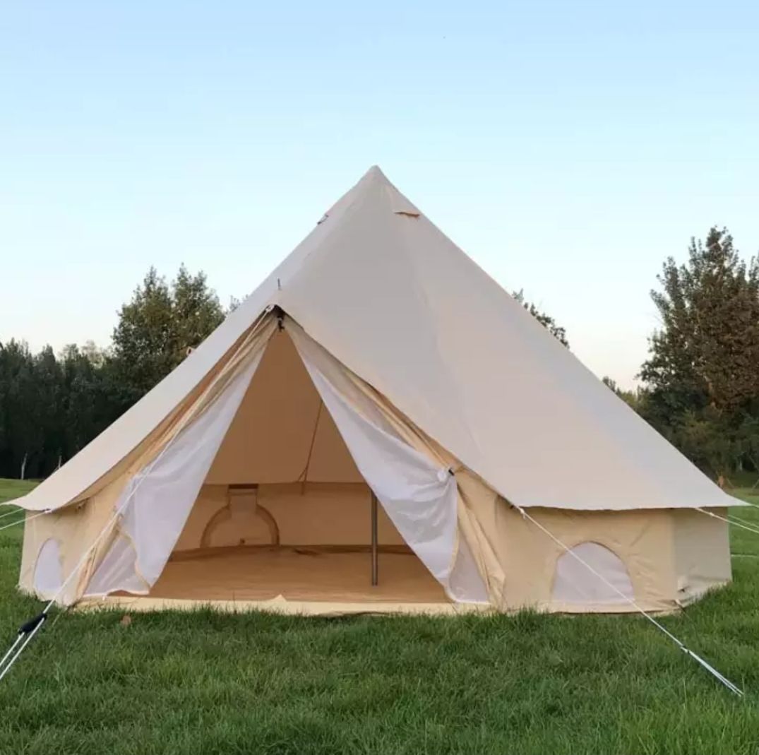 สีขาวธรรมชาติ