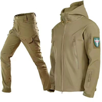Uniforme d'entraînement en plein air Rip-stop Polyester imperméable chasse thermique hiver costume tactique hommes veste avec polaire