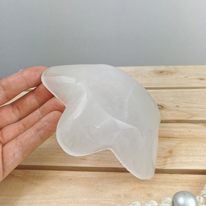 Bol décoratif en selenite et pierre savonneuse, sculpté et gravé en forme d'ange et d'étoile, pour la décoration de fêtes et le Feng Shui - Product Image 2