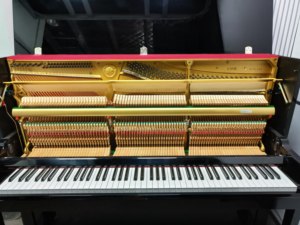 Yamahas U10BL Upright Piano Japan Import Solid Build Reliable Acoustic Piano Excellent Condition U1 U2 U3 - Product Image 3