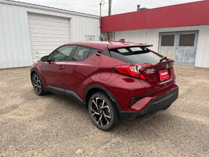 รถยนต์มือสองคุณภาพดีราคาประหยัด ปี 2019 โตโยต้า ซีเอชอาร์ พวงมาลัยซ้าย - Product Image 3