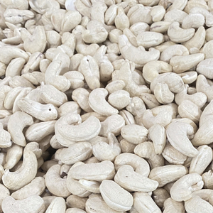 Vente en gros Vietnam Vente en gros Noix de cajou Vietnam W180 Noix de cajou crues biologiques Santigo Viet Nam OEM, ODM - Product Image 1