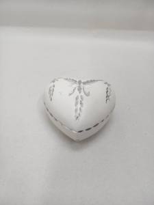 Vente incroyable sur une urne souvenir de qualité supérieure Urnes de souvenir de crémation en forme de coeur pour adultes en aluminium de luxe pour fournitures funéraires - Product Image 4