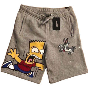 Prix d'usine bon marché Shorts d'été en polyester pour hommes Shorts de sport couleur unie Logo personnalisé Tendance sportive en 2025 Shorts pour hommes - Product Image 1