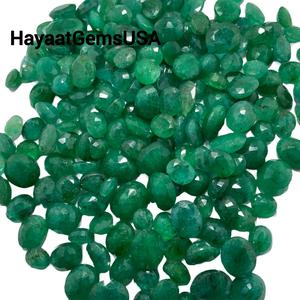 Esmeralda de Zambia Natural de 9mm, corte brillante redondo, verde tratado térmicamente, piedras preciosas sueltas certificadas por terceros para la fabricación de joyas - Product Image 1