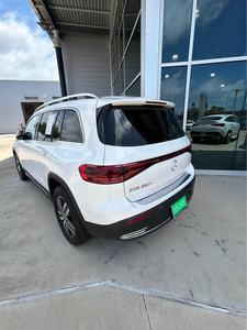 SUV Eléctrico Puro de Largo Alcance 2024 |   Vehículo USADO Inteligente de 5 Puertas y 5 Asientos |   Automático y de Cero Emisiones - Product Image 4