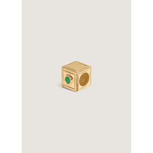 Colgante Personalizable de Estilo Religioso con Piedra de Nacimiento de Corte Esmeralda, Engaste de Bisel en Oro Rosa, Hecho a Mano en India - Product Image 1