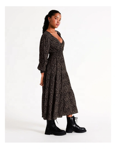 2026 New Product Hot Black Casual <b>Dress</b> Decorated with a Gorgeous Print and Shirred Waistline V Neck Puff Sleeve Plus Size <b>Dress</b> - Product Image 3