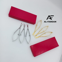 Ciseaux à sourcils russes plaqués or et finition polie miroir, lame incurvée et aiguisée en acier inoxydable pour la coupe des sourcils