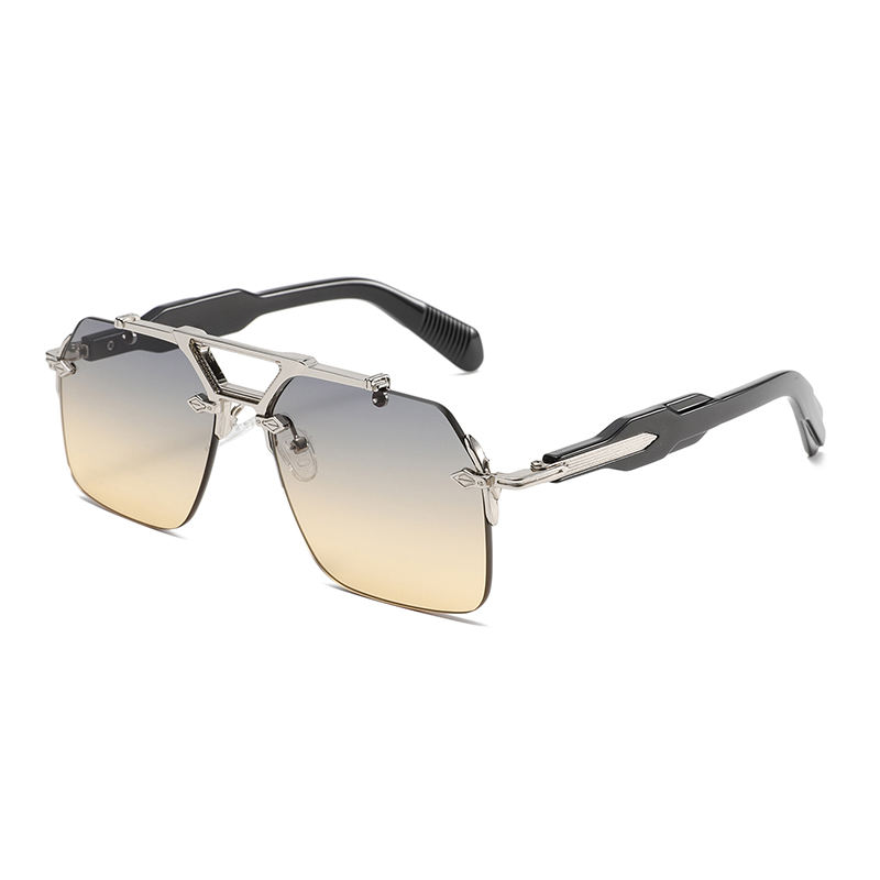 C2: Gray Fade to Tea Grad.