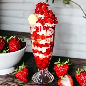 Export Quality 300ml <b>Reusable</b> <b>Plastic</b> <b>Cups</b> for Milkshakes Iced Coffee Sundae & Ice Cream Root Beer Float Boba Soda Iced Latte - Product Image 3