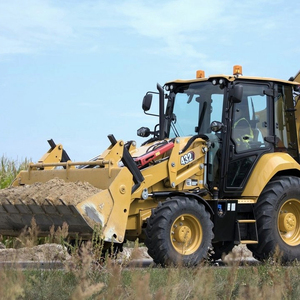 Retroexcavadora Usada de Alta Calidad Caterpillar 432D/432F en Venta, Pocas Horas de Uso y Potente Excavadora con Componente Central del Motor, Austria - Product Image 2