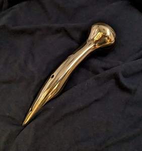 ไม้เท้าทองเหลืองแท้ทำมือขัดเงา ด้ามจับแบบดั้งเดิม ตกแต่งบ้าน ยาว 8 นิ้ว รุ่น 3 รู - Product Image 3