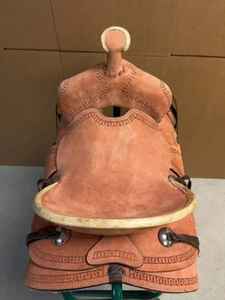 Premium Western Leather Barrel Racing Saddle Ligero Durable y construido para la velocidad y el rendimiento - Product Image 3