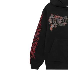 Sweat à capuche imprimé DTG et DTF personnalisé avec des illustrations numériques en couleur, parfait pour les looks de streetwear à la mode - Product Image 5