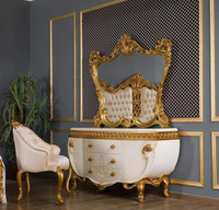 Ensemble de lit de luxe avec cadre en bois de mahogany massif, design traditionnel antique, rangement intégré, tailles Queen/Full/King, tissu et mousse pour usage intérieur