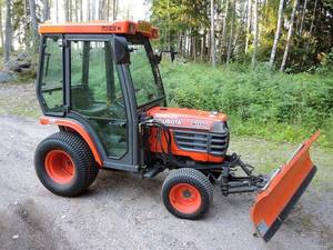 รถแทรกเตอร์สำหรับใช้เดินในฟาร์มขนาดเล็กสำหรับ4WD M4-071คูโบต้าพร้อมส่วนประกอบหลักกล่องเกียร์ปั๊มมอเตอร์สำหรับเดินในฟาร์ม - Product Image 2