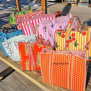 Bolsas de Mano Acolchadas de Algodón, Bolsa de Compras Grande, Lote al por Mayor, Bolsa de Viaje Moderna con Bolsillo - Product Image 1