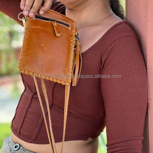 Nouveau design sac à main pour téléphone sac à main véritable fourrure de vachette à frange usinée à la main sculpture sac à bandoulière sacs de petite taille pochette à bracelet sac à bandoulière - Product Image 6