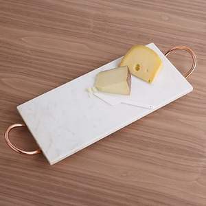 Bandeja de servicio de mármol blanco con asas Bandejas decorativas para decoración del hogar Forma cuadrada de 20x30 y al mejor precio - Product Image 1