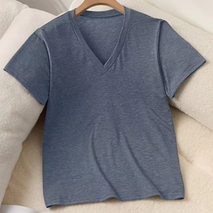 เสื้อยืดคอกลมแขนสั้นสำหรับผู้หญิงผ้าโพลีเอสเตอร์ยืดหยุ่นขนาดเล็กใส่สบาย - Product Image 2