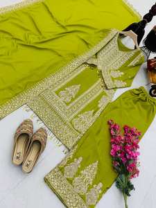 ชุดสาหรี่กะมีซผ้าไหมจอร์เจตต์แบบอินเดีย-ปากีสถาน ดีไซน์ใหม่สุดพิเศษ สำหรับงานปาร์ตี้ พร้อมผ้าคลุมไหล่ ไม่ยับ ซักกลับด้านได้ ขายส่งสำหรับส่งออก - Product Image 4