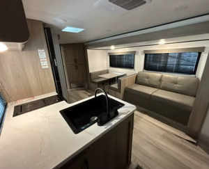 Autocaravanas y Remolques de Viaje Keystones C-o-l-e-m-a-n 27B Rvs 2016 2017 2018 2020 - Product Image 3