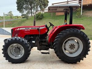 Tracteur Massey Ferguson 375 4WD de qualité supérieure, moteur puissant. - Product Image 2