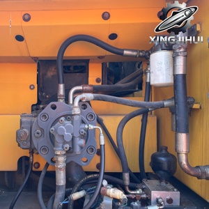 Excavatrice d'occasion Volvo EC210B de 21 tonnes, marque suédoise d'origine, petite excavatrice sur chenilles moyenne, d'occasion, en provenance de Suède - Product Image 2