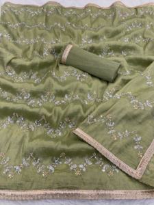 Celebrity Royalty Edition Collection de saris brodés à paillettes Moti & Val pour B2B mettant en vedette un artisanat luxueux - Product Image 4