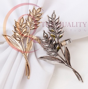 Anneaux de serviette en métal classiques pour la décoration de table de mariage, design écologique, couleurs personnalisables pour la maison, la salle à manger et les restaurants - Product Image 5