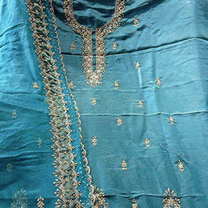 Trajes bordados a mano sin costuras de diseñador moderno para mujeres, moda india, fiestas de estilo tradicional - Product Image 1