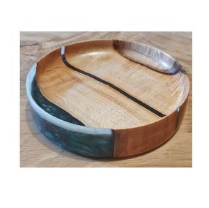 Bol de service en résine fabriqué à la main texture lisse brillante aspect minimal élégant adapté aux collations fruits ou à l'affichage de la table à manger - Product Image 3