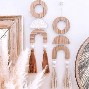 Colgador de pared de madera pulido duradero, estructura fuerte, ideal para abrigos pesados, sombreros y organización de bolsos - Product Image 1